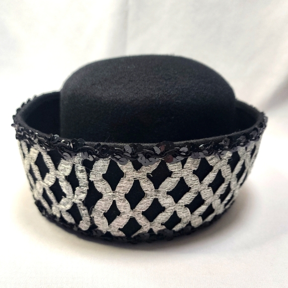 Michael Howard 100% Wool Pillbox Hat main image 6